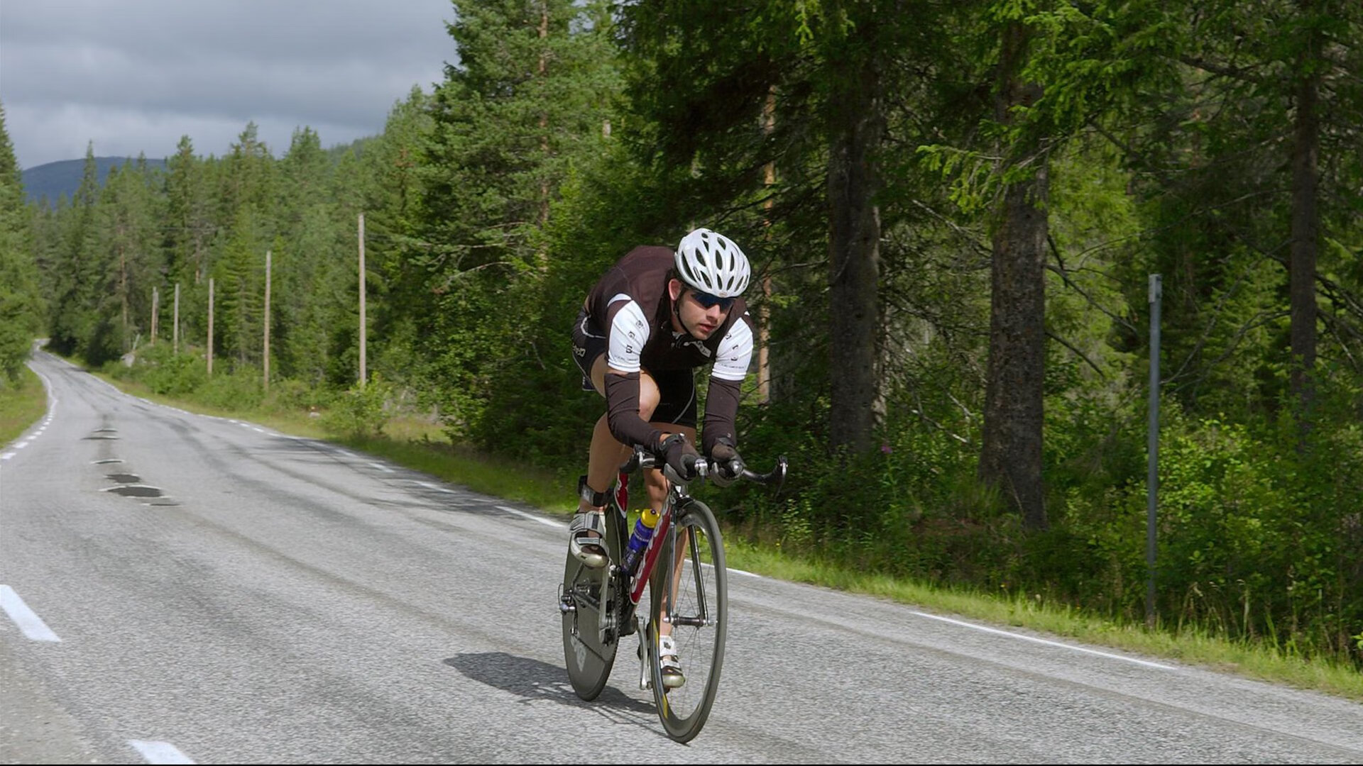 决赛攻防转换节奏差异成为决定因素